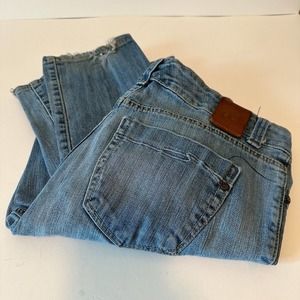 AK Jeans Anne Kline, Size 4/26in-short jeans. Blue Denim Mild Distressed. *NICE